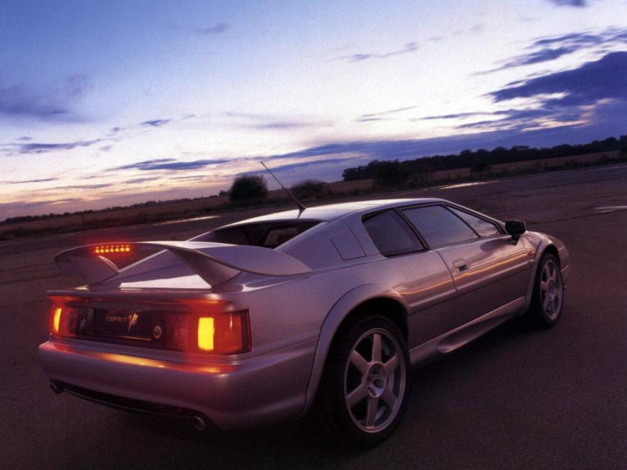  Lotus Esprit V8 SE 1998 года  (фото 2 из 3)